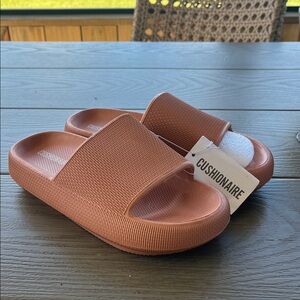 Cushionaire Pink Slide Sandals